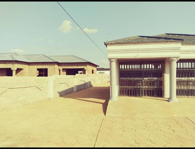 4 BEDROOM HOUSE FOR SALE IN ELIM